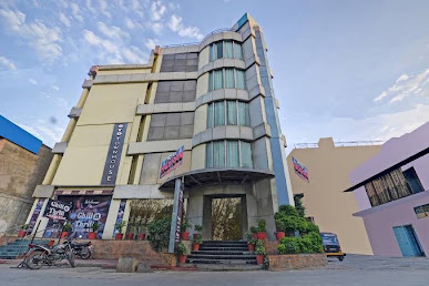 Hotel Hadi Rani Palace